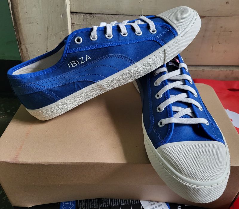 Puma Ibiza low albastri 44