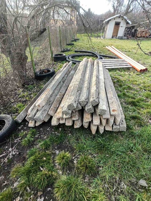 Бетонни колове за ограда