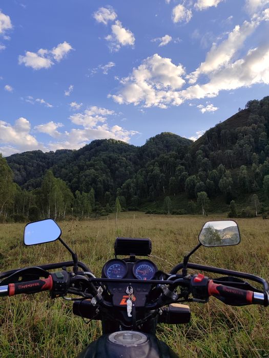 Мотоцикл Сузуки GSX