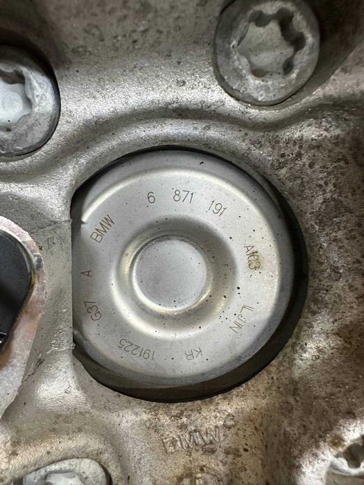 Fuzeta dreapta față BMW SERIA 3 G20 2WD