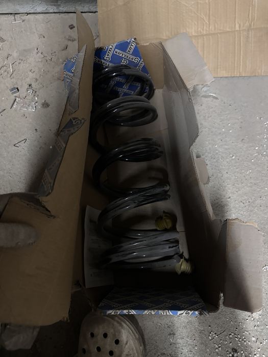 Пружина подвески Ford Focus 1