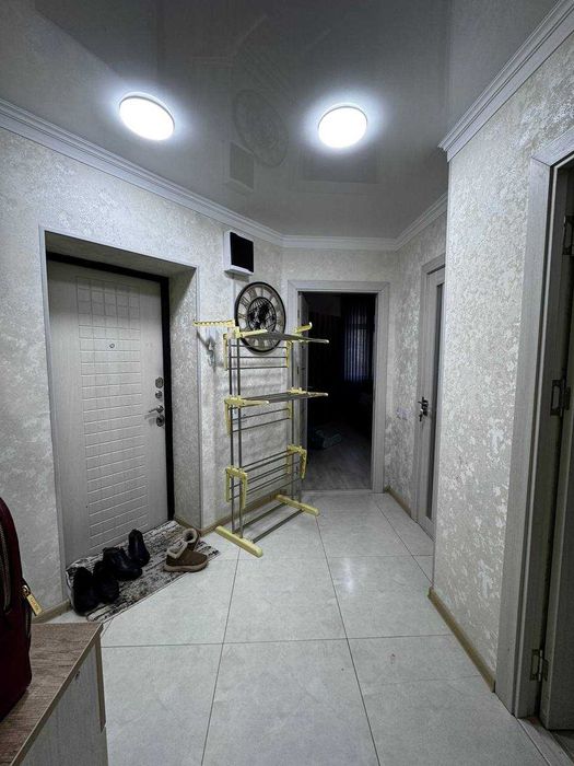 3 комн. 3/8 жк Иззат. 58м2. Всё раздельно. С ремонтом. Яшнабадский р-н