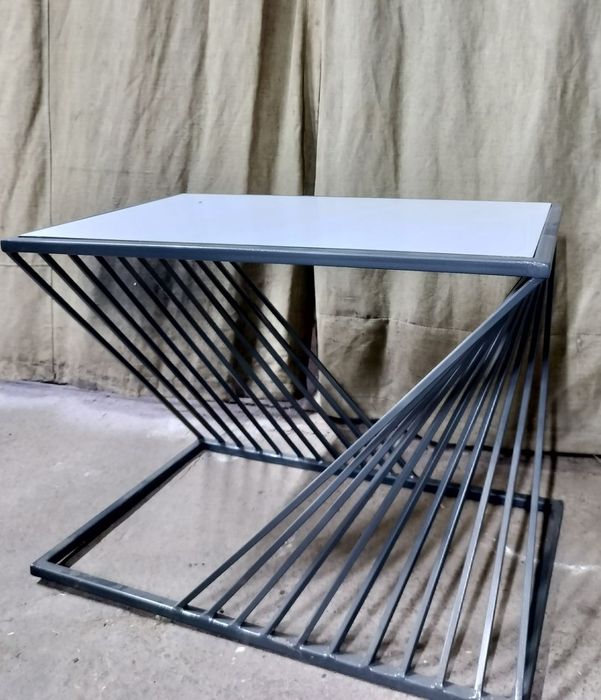 Журнальный стол "Спираль"