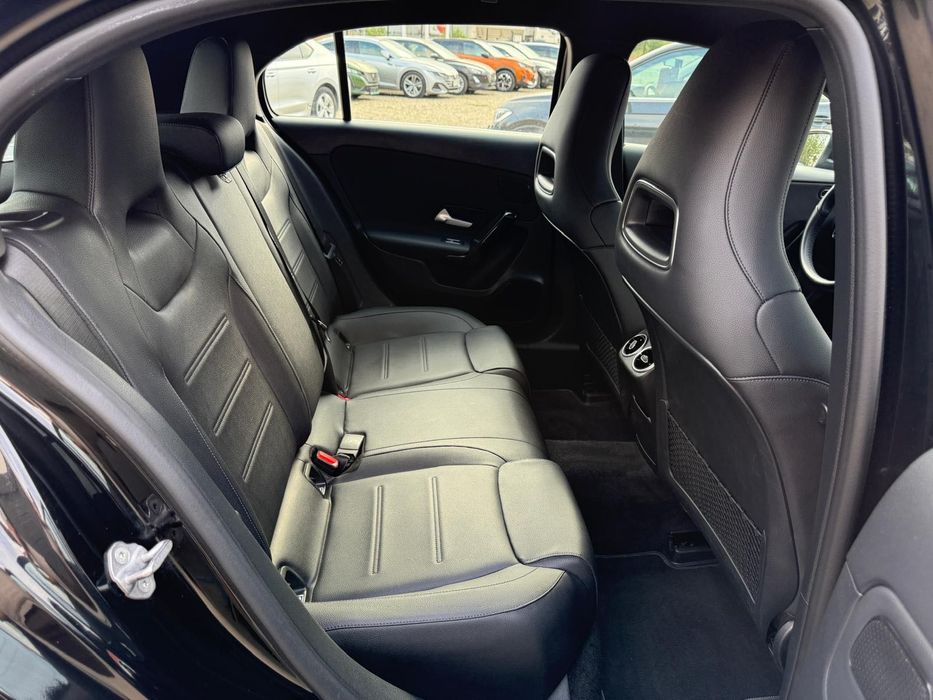 MERCEDES-BENZ A-Class 2019 — imagine 3