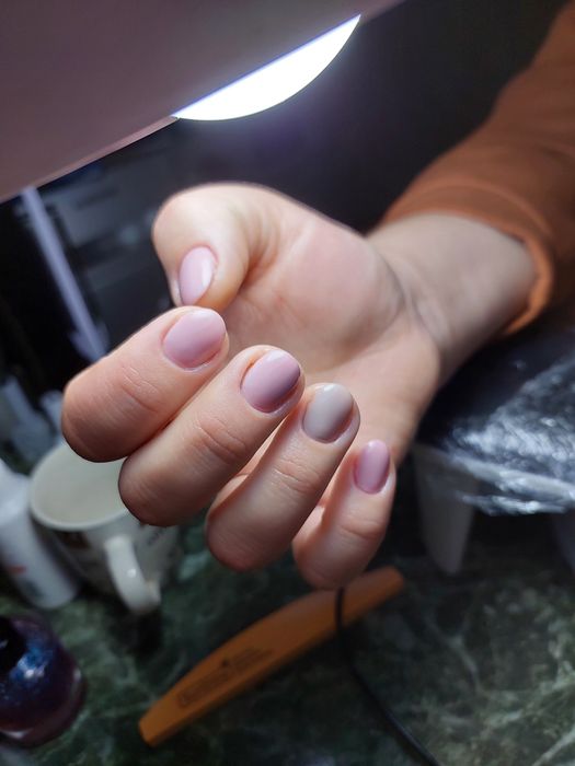 Маникюр, наращивание, педикюр