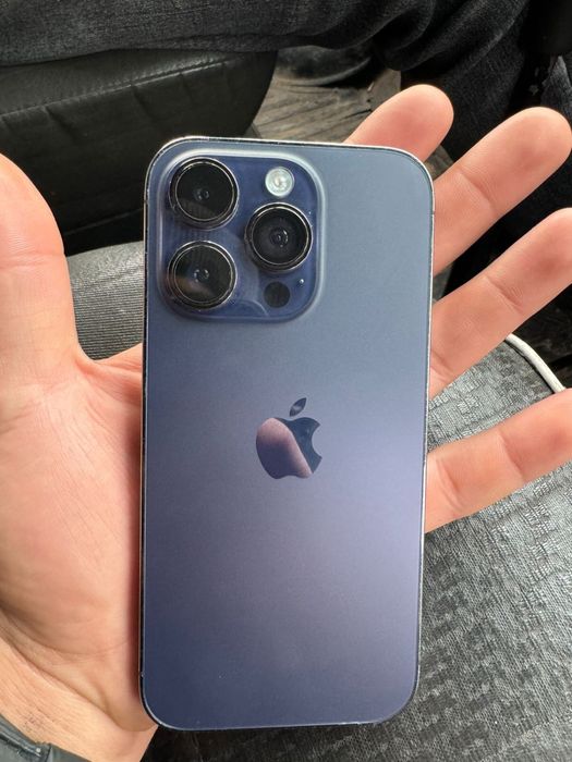 Продам 14 pro срочно