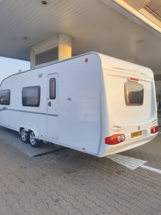 Rulota de vânzare diferite configurații de la 3500€