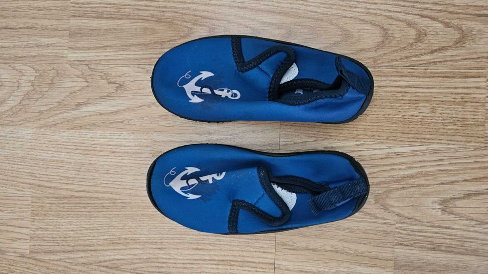 papuci adidasi apa copii 27 cm