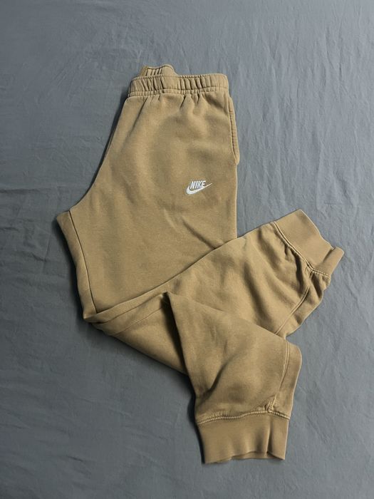 Анцуг NIKE оригинален