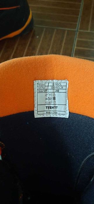 Сноуборд Burton, ботинки и крепления Termit