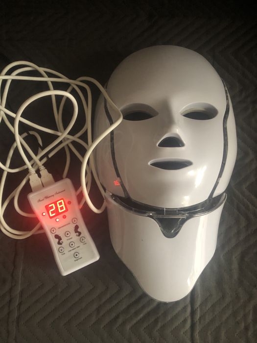 Masca led cosmetica pt tratament