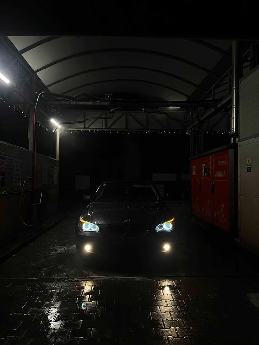 BMW 5 Series 2004 — imagine 4