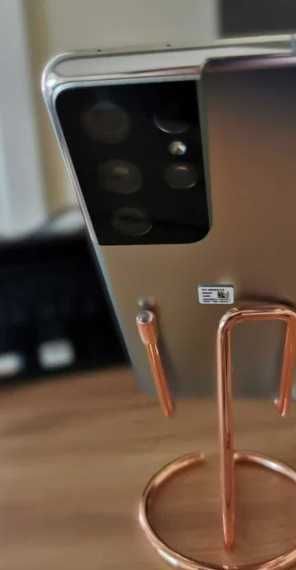 Samsung Galaxy S21 Ultra БЕЗ ЗАБЕЛЕЖКИ + 8 бр гръбче (та)