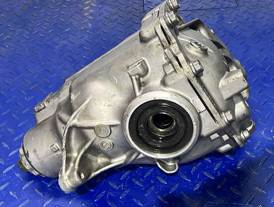 Diferential spate BMW xDrive 8643137-01