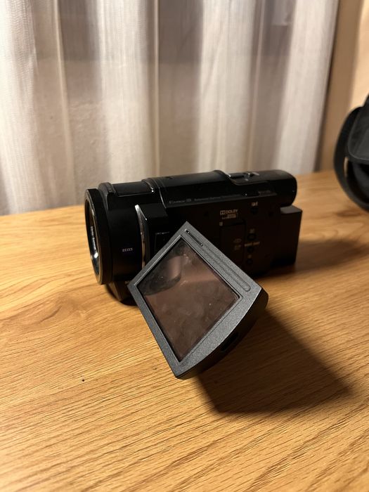 Sony Handycam FDR-AX33 – 4K видеокамера (пълен комплект)
