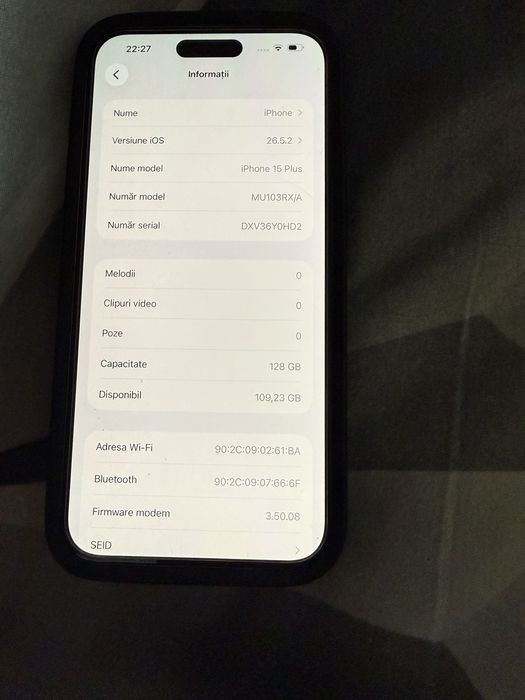 Vand iphone 15 plus roz