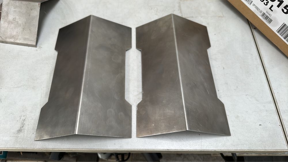 предпазител за горелките на газово барбекю