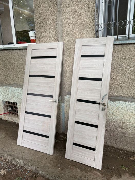 Продам межкомнатные двери