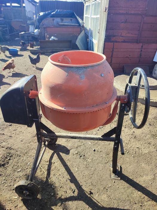 Бетономешалка 120 литров