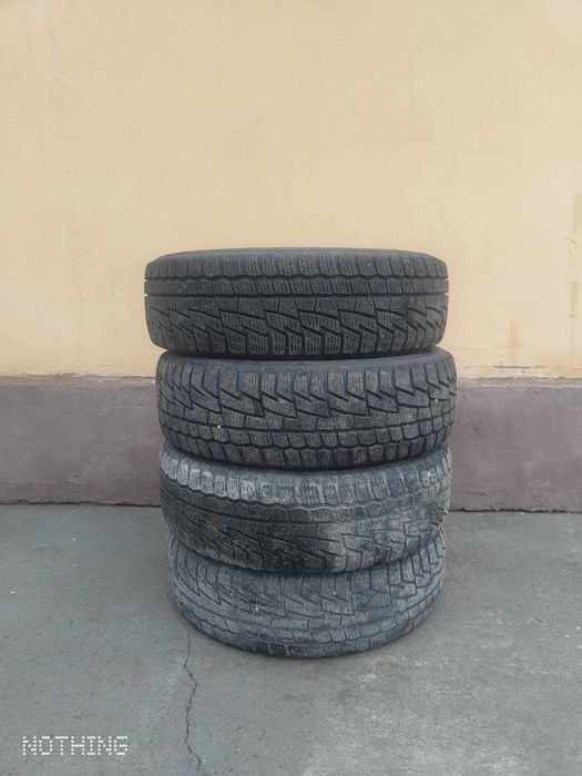 Зимние шины 185/65/15