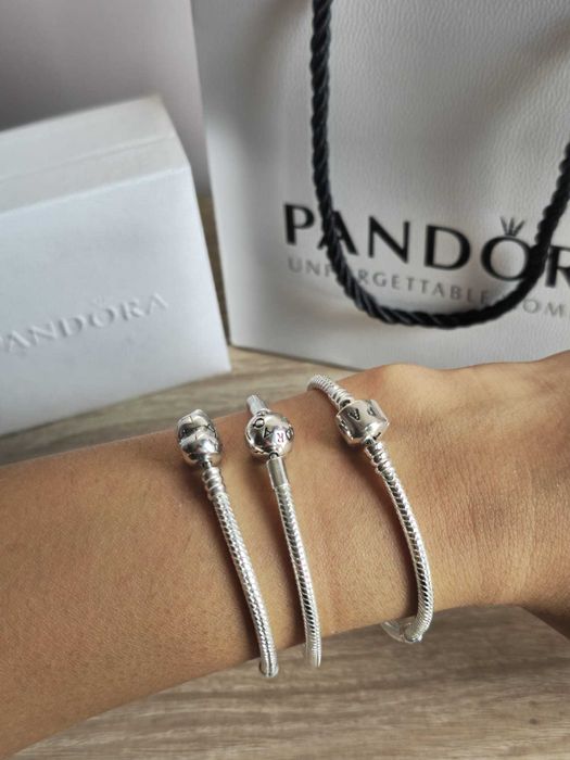 Гривна Пандора|Pandora