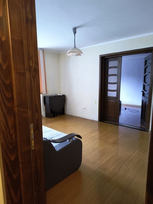 Caut colega de apartament Piatra Neamț