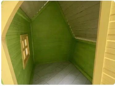 Casuta din lemn pentru curte, copii