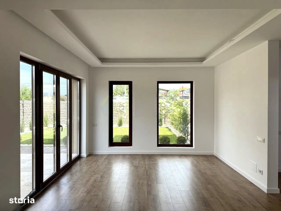 Vila 4 camere Tunari | Curte 380 mp | Gata de mutare