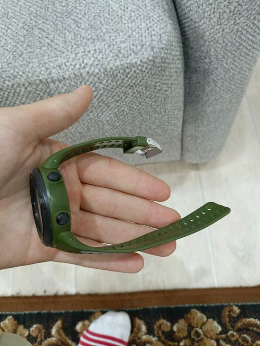 Продам спортивные часы