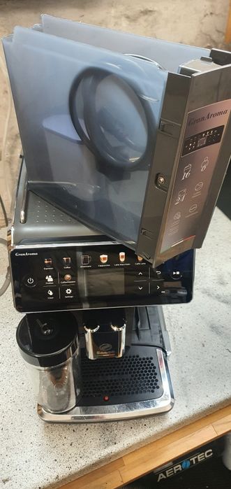 Продава се! Напълно автоматична кафемашина Saeco GranAroma