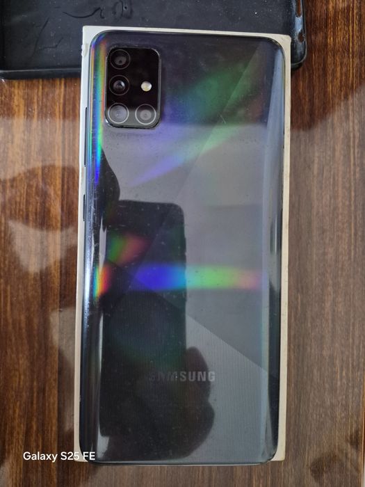 Samsung A51 4  64 gb