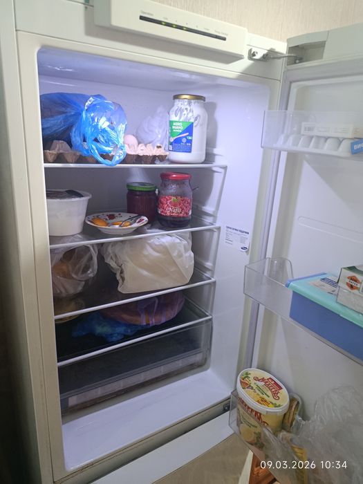 Продам холодильник Samsung