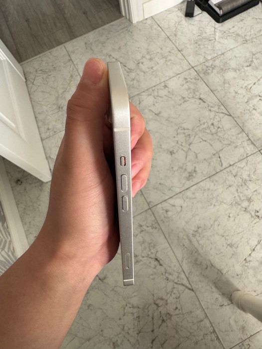 Айфон 13 Iphone13 128 в идеале