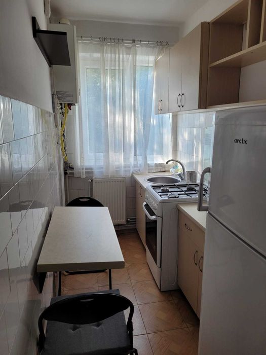 Închiriere apartament 2 camere - zona Dacia - Vedere 6