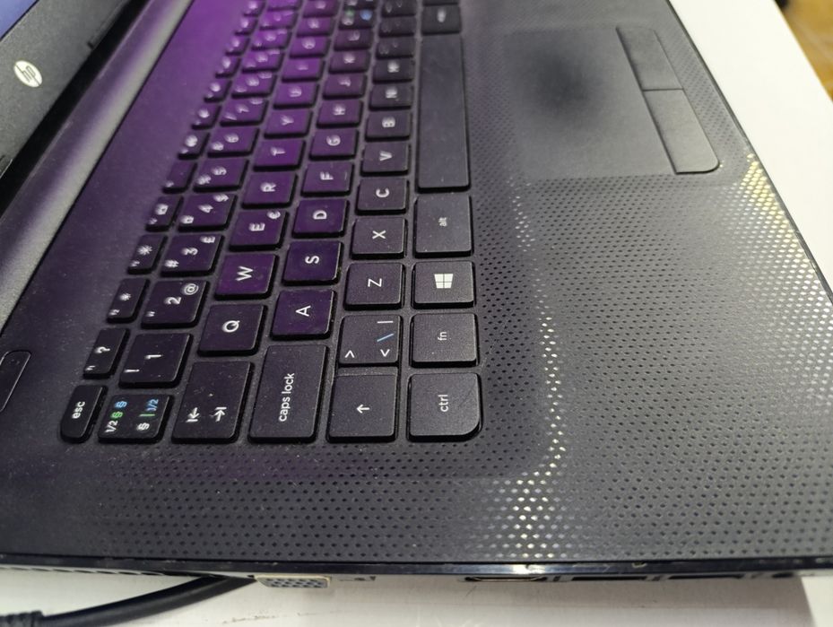 Laptop hp 14 inch office procesor Intel 8gb ram HDD 500 GB