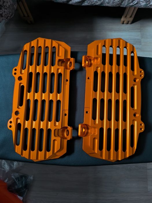 Гардове и пластмаси ктм Хускварна гас гас