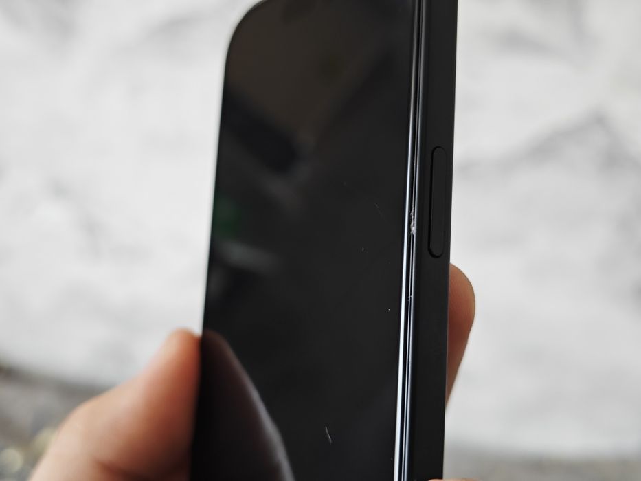 Срочно Apple iphone 15 256GB 100% Dual-sim