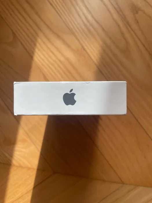 Apple iPhone 17 - 256 GB Sigilat, liber de retea
