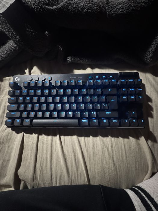 Гейминг клавиатура pro x tkl lightspeed
