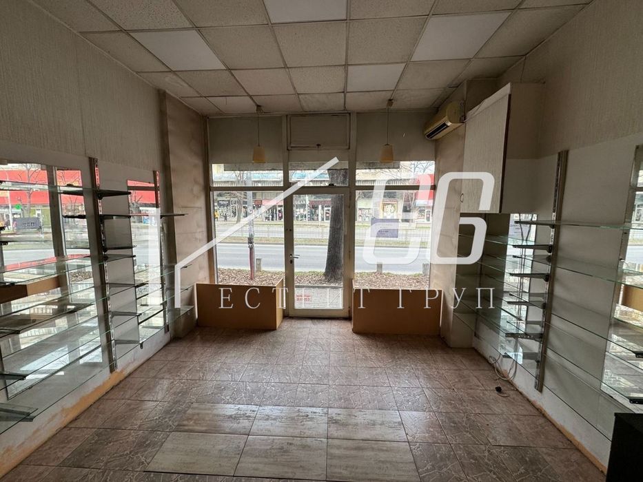 Дава се под наем Магазин в Варна, Център - 70 кв.м за 510.51 € - Снимка #1