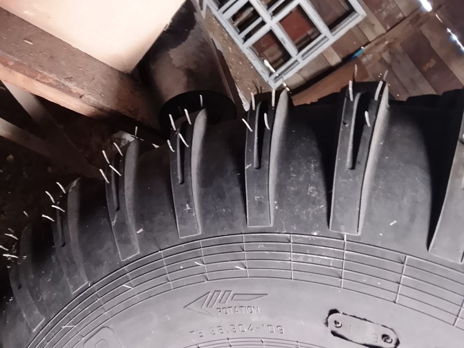 Шина для грейдера