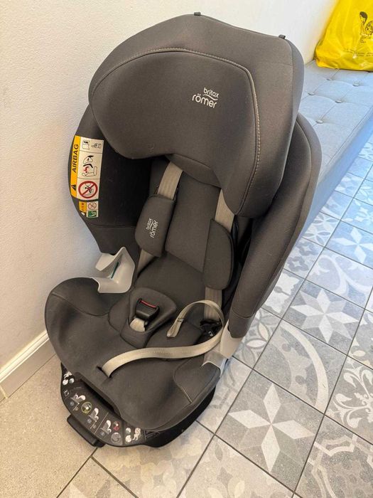 Scaun auto copii Britax Römer SWIVEL 2 – Super ofertă 1.300 lei