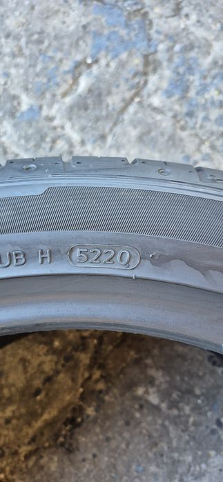 4 anvelope vara,fata Falken 275/40/20,spate Hankook 315/35/20.Pretul este pe bucata.