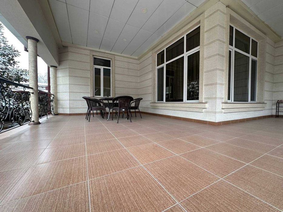 Улица Никитина
метро буюк ипак йули