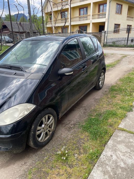 Vând mașină 
Motor 1.9  diesel 
Putere 60 kw ( 81 cai ) 
An 2006 
Consum 4,5l /5,5 l
Mașină înmatricula cu asigurare și itp expirate
Oferim fiscal.