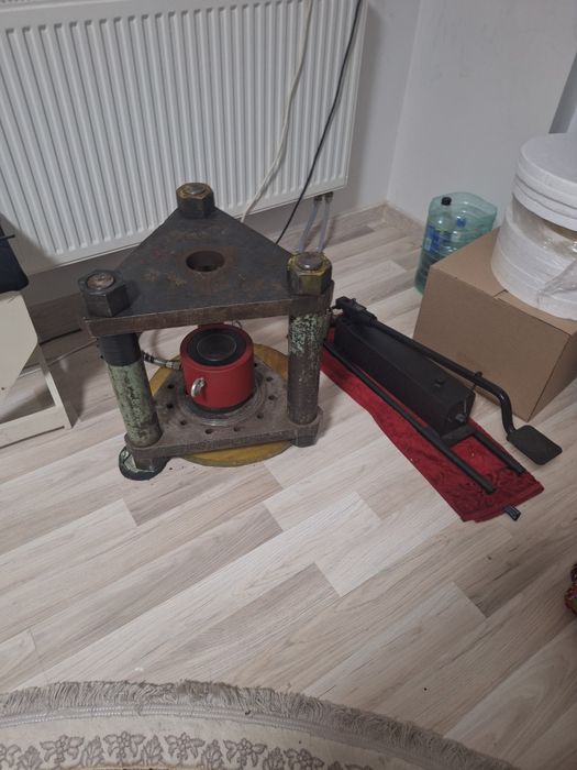 Пресс гидравлический на 100тн