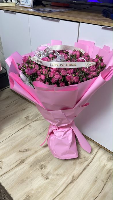 Продам свежие букеты по низкий цене