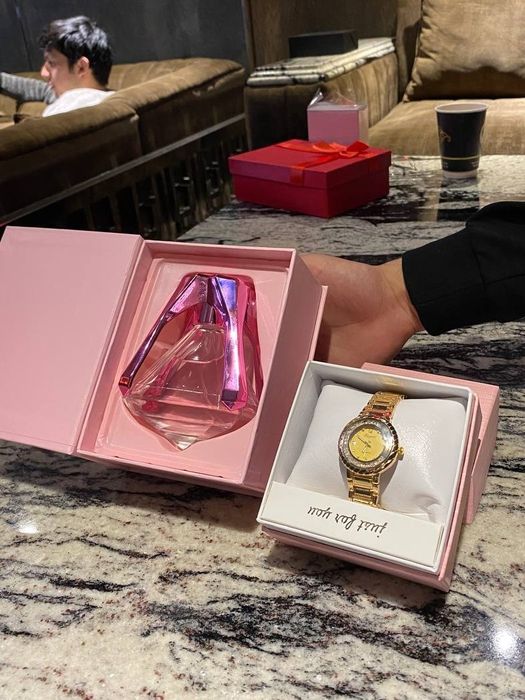 JADE NABOR 8 Martga ajoyib sovg'a