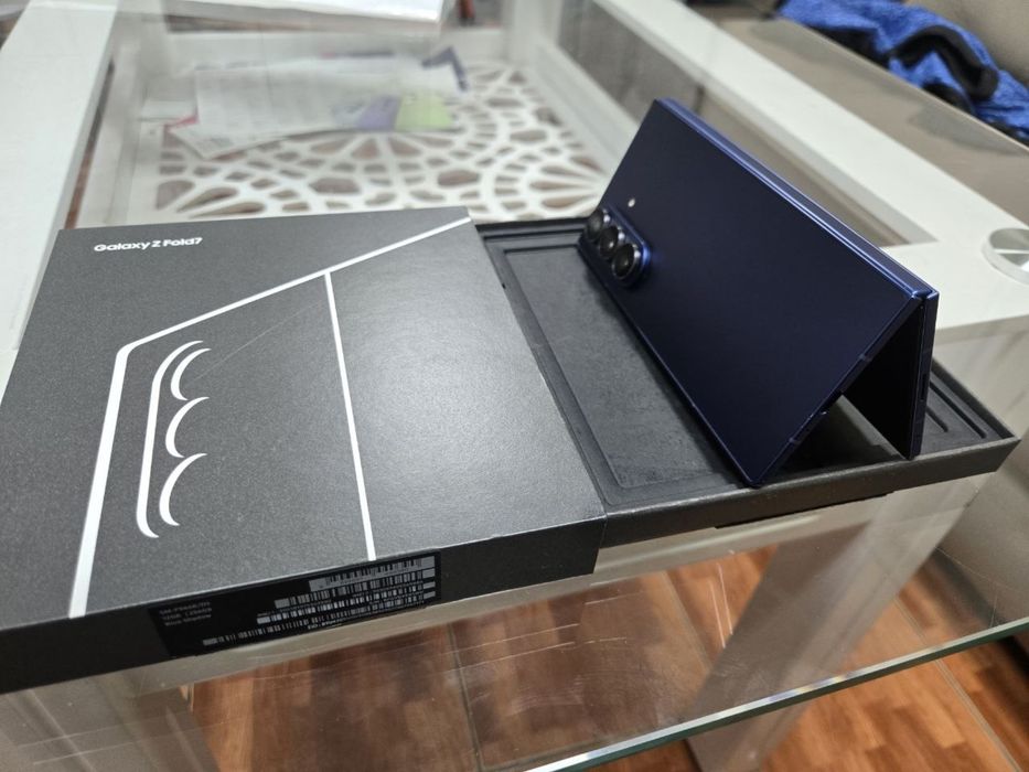 Samsung Z fold 7 12/256gb