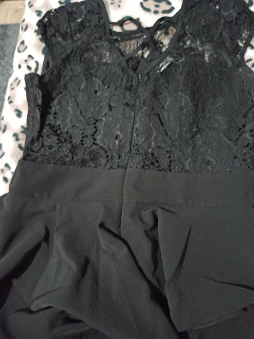 Rochie neagra eleganta